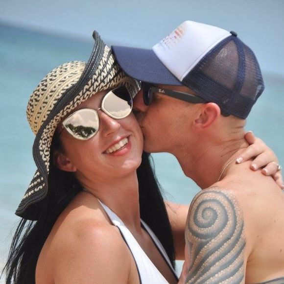 Meet your Posher, Amber - Picture 1 of 1